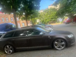 Braun Gebraucht 2004 Audi A6 Kombi | 1.500 € (Guter Preis)