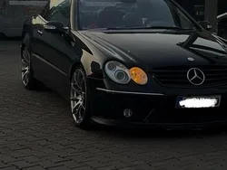 Schwarz Gebraucht 2005 Mercedes CLK320 AMG Cabrio | 6.000 € (Superpreis)