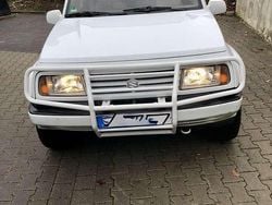 Weiß Gebraucht 1990 Suzuki Vitara Cabrio | 7.600 €