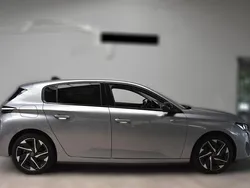 Grau metallic Gebraucht 2023 Peugeot 308 Allure | 21.560 € (Superpreis)