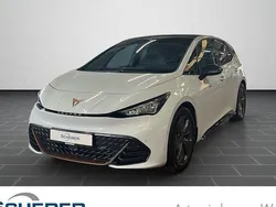 Eisweiß (metallic) Gebraucht 2022 Cupra Born Kleinwagen | 27.780 € (Teuer)