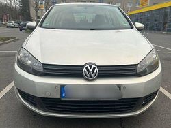 Silber Gebraucht 2010 VW Golf VI Comfortline Kleinwagen | 5.500 € (Fairer Preis)