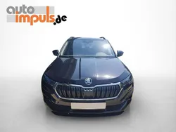 (black magic (1z1z)) Gebraucht 2024 Skoda Karoq Selection SUV | 29.990 € (Guter Preis)