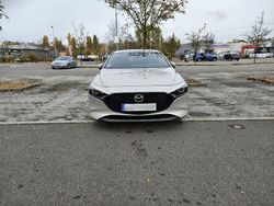 Beige Gebraucht 2024 Mazda 3 Exclusive-Line Limousine | 28.300 € (Fairer Preis)