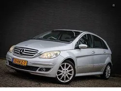 Grau Gebraucht 2005 Mercedes B200 Van / Kleinbus | 3.250 € (Teuer)