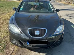 Schwarz Gebraucht 2006 Seat Leon Limousine | 2.200 € (Fairer Preis)