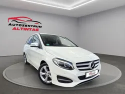 Weiß Gebraucht 2016 Mercedes B180 Style Van / Kleinbus | 10.490 € (Fairer Preis)