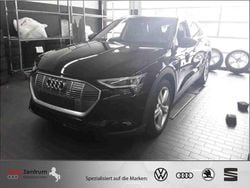 Brilliant black Gebraucht 2022 Audi e-tron Ambiente SUV | 33.970 € (Guter Preis)