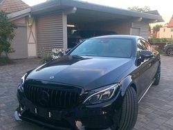 Schwarz Gebraucht 2017 Mercedes C300 AMG Coupé | 28.999 € (Etwas zu teuer)