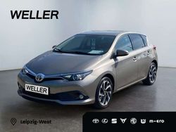 Bronze Gebraucht 2015 Toyota Auris Design Limousine | 12.990 € (Etwas zu teuer)