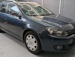 Blau Gebraucht 2010 VW Golf VI Highline Kombi | 2.399 € (Fairer Preis)
