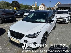 Nevada weiß schwarz metallic Gebraucht 2024 Seat Arona FR SUV | 24.562 € (Etwas zu teuer)