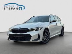 Weiß Gebraucht 2023 BMW 330 M Sport Kombi | 41.990 € (Fairer Preis)