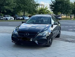 Schwarz Gebraucht 2013 Mercedes E350 AMG line Coupé | 24.600 € (Etwas zu teuer)