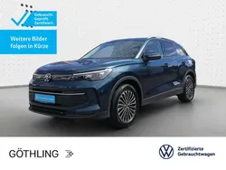 Blau Gebraucht 2024 VW Tiguan Life SUV | 36.480 € (Guter Preis)