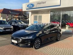Schwarz Gebraucht 2024 Ford Focus Titanium Kombi | 19.750 € (Guter Preis)