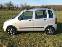Silber Gebraucht 2004 Suzuki Wagon R Kleinwagen | 1.200 €