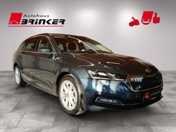 Grau metallic Gebraucht 2020 Skoda Octavia Style Kombi | 19.830 € (Fairer Preis)