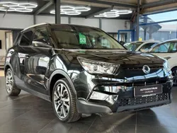 Schwarz Gebraucht 2015 Ssangyong Tivoli SUV | 8.490 €