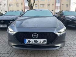 Grau Gebraucht 2024 Mazda 3 Exclusive-Line Limousine | 28.499 € (Fairer Preis)
