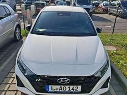 Weiß Gebraucht 2023 Hyundai i20 Limousine | 24.999 € (Fairer Preis)