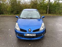 Blau Gebraucht 2007 Renault Clio II Authentique Limousine | 1.950 € (Fairer Preis)