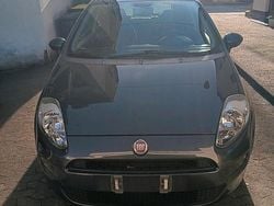 Grau Gebraucht 2014 Fiat Punto Street Kleinwagen | 3.100 € (Guter Preis)