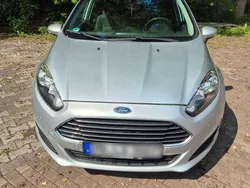 Silber Gebraucht 2013 Ford Fiesta SYNC Edition Kleinwagen | 5.300 € (Fairer Preis)