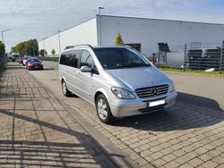 Silber Gebraucht 2007 Mercedes Viano Van / Kleinbus | 9.500 € (Fairer Preis)