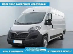 Cassablanca weiß Gebraucht 2024 Opel Movano Van | 31.390 € (Guter Preis)