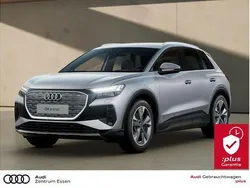 Florettsilber metallic Gebraucht 2024 Audi Q4 e-tron Advanced SUV | 42.290 €