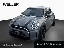 Moonwalk grey (grau) Gebraucht 2022 Mini ONE Classic Kleinwagen | 18.400 € (Fairer Preis)
