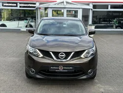 Bronze Gebraucht 2015 Nissan Qashqai Acenta SUV | 11.399 € (Fairer Preis)