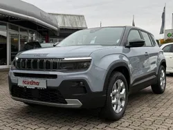 Grau Neu 2025 Jeep Avenger Altitude SUV | 25.690 € (Fairer Preis)