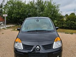 Schwarz Gebraucht 2005 Renault Modus Initiale Van / Kleinbus | 3.250 € (Fairer Preis)