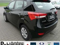 Schwarz metallic Gebraucht 2015 Hyundai ix20 Classic Kleinwagen | 13.300 € (Teuer)