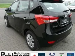 Schwarz metallic Gebraucht 2015 Hyundai ix20 Classic Van / Kleinbus | 13.300 € (Teuer)