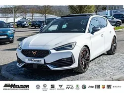 Weiss Gebraucht 2024 Cupra Leon VZ Limousine | 39.985 € (Fairer Preis)