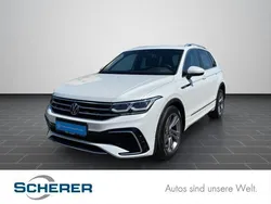 Oryxweiß perlmutteffekt (metallic) Gebraucht 2024 VW Tiguan R-line SUV | 42.860 € (Etwas zu teuer)