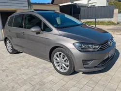 Grau Gebraucht 2016 VW Golf Sportsvan Highline Van / Kleinbus | 14.500 € (Fairer Preis)
