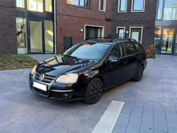 Schwarz Gebraucht 2007 VW Golf V Kombi | 1.900 € (Guter Preis)