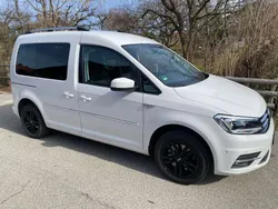 Weiß Gebraucht 2020 VW Caddy Highline Van / Kleinbus | 23.800 € (Fairer Preis)