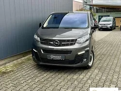 Grau Neu 2025 Opel Vivaro Edition Van | 38.990 €