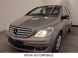 Grau Gebraucht 2007 Mercedes B180 Van / Kleinbus | 3.590 € (Etwas zu teuer)