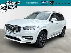 Weiss Gebraucht 2022 Volvo XC90 Plus SUV | 54.900 € (Fairer Preis)
