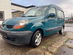 Grün Gebraucht 2004 Renault Kangoo Van / Kleinbus | 1.400 € (Etwas zu teuer)