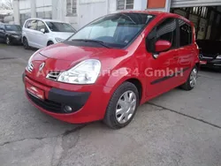 Rot Gebraucht 2009 Renault Modus Dynamique Van / Kleinbus | 3.199 € (Etwas zu teuer)