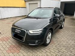 Schwarz Gebraucht 2011 Audi Q3 Ambiente SUV | 10.999 € (Fairer Preis)