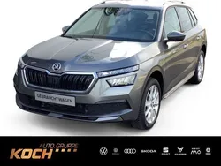 Othercolor Gebraucht 2023 Skoda Kamiq Style SUV | 21.549 €