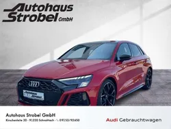Rot tangorot metallic (metallic) Gebraucht 2022 Audi RS3 Sportback Sport Kleinwagen | 59.990 € (Superpreis)